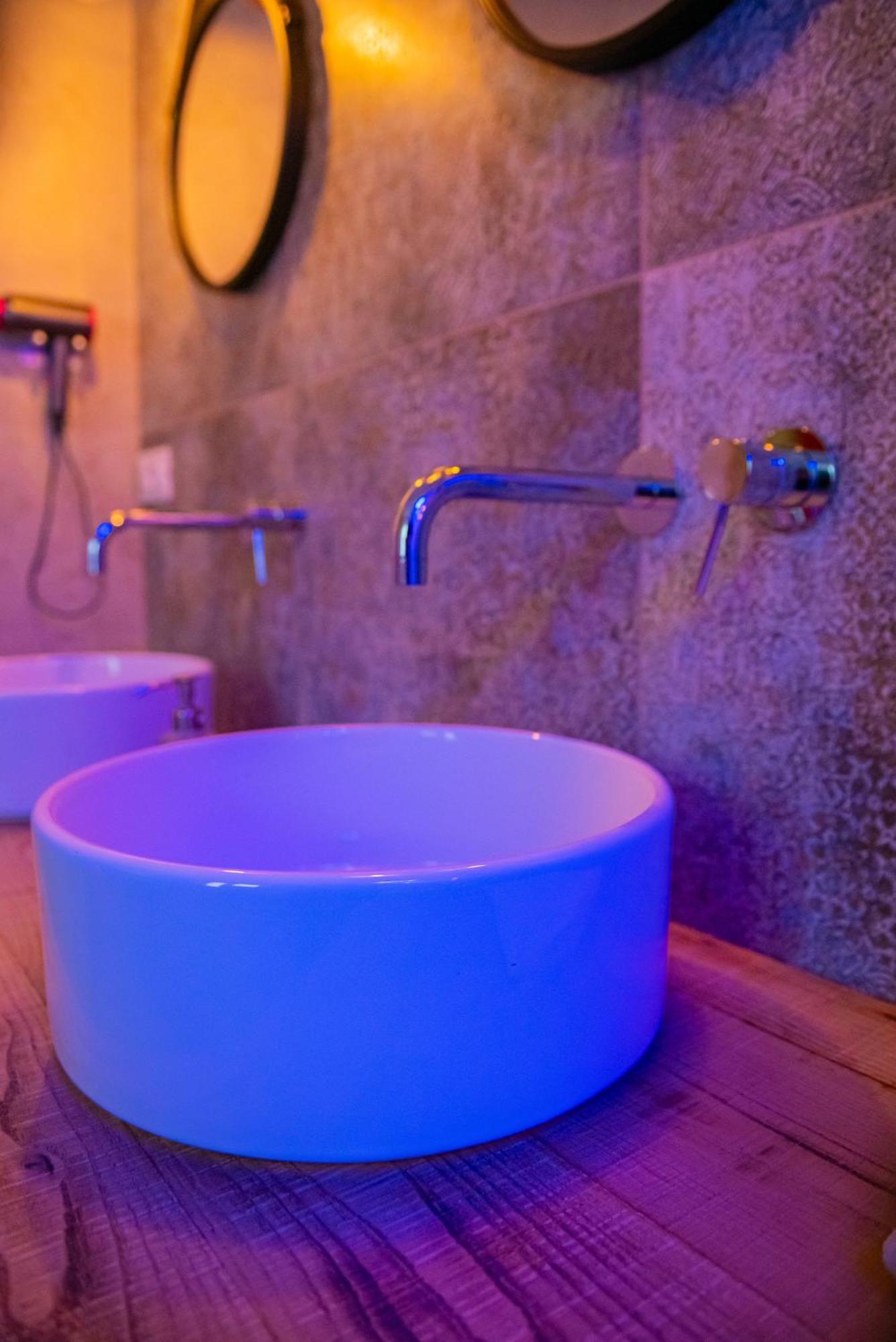 Artemide "Corte Segreta" B&B Suite Spa San Cipriano Picentino المظهر الخارجي الصورة
