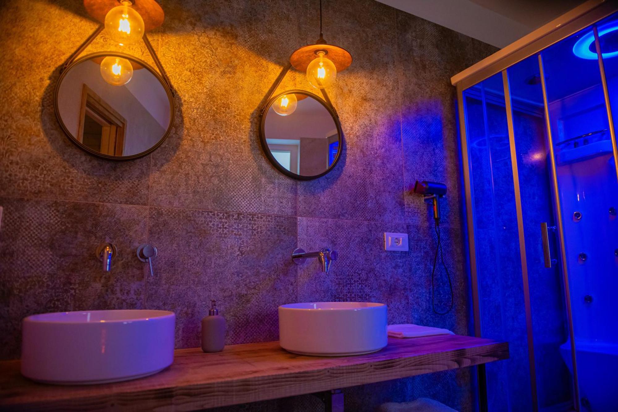 Artemide "Corte Segreta" B&B Suite Spa San Cipriano Picentino المظهر الخارجي الصورة